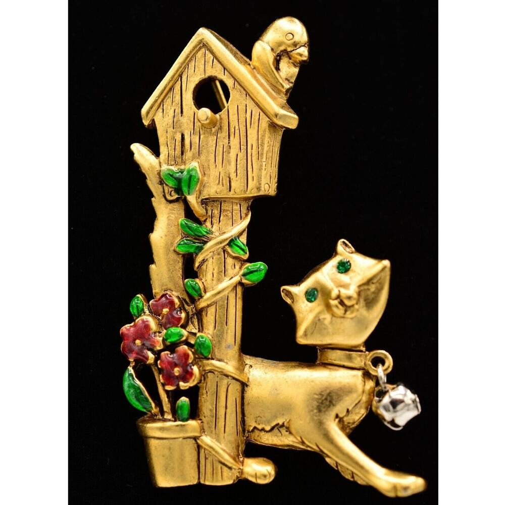 Danecraft Vintage Cat Pin Brooch Birdhouse Brushed Gold Signed NOS 1980s BinA12